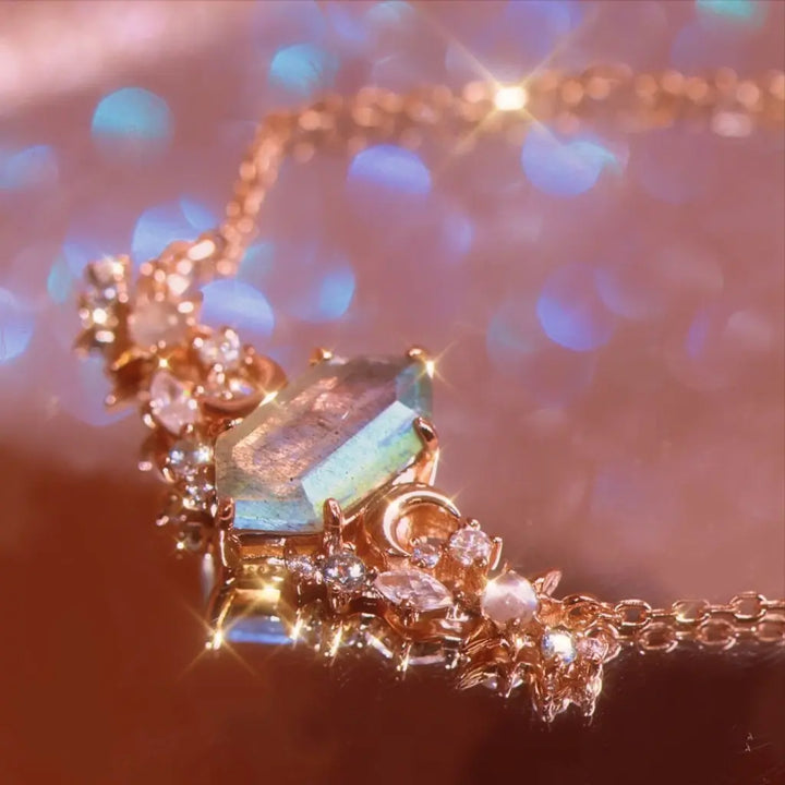 Sarah necklace store